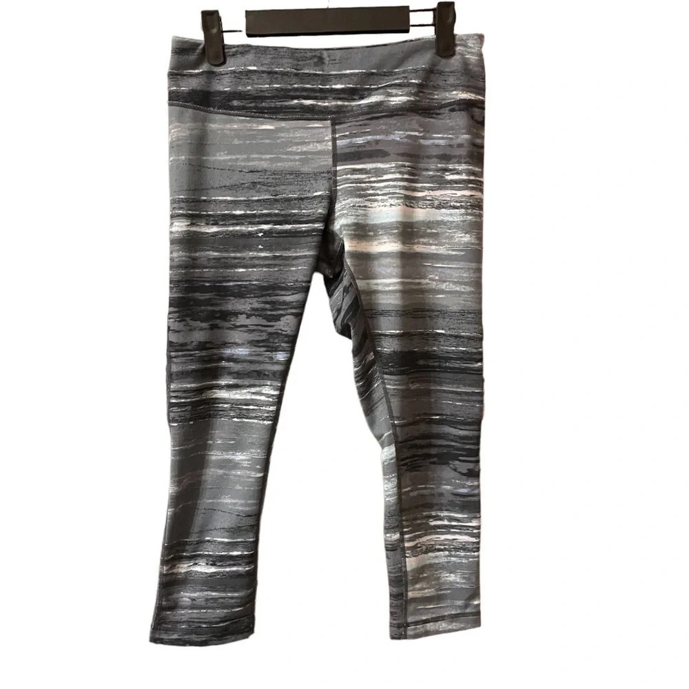 ZELLA GRAY PATTERNED CROPPED ACTIVE LEGGINGS